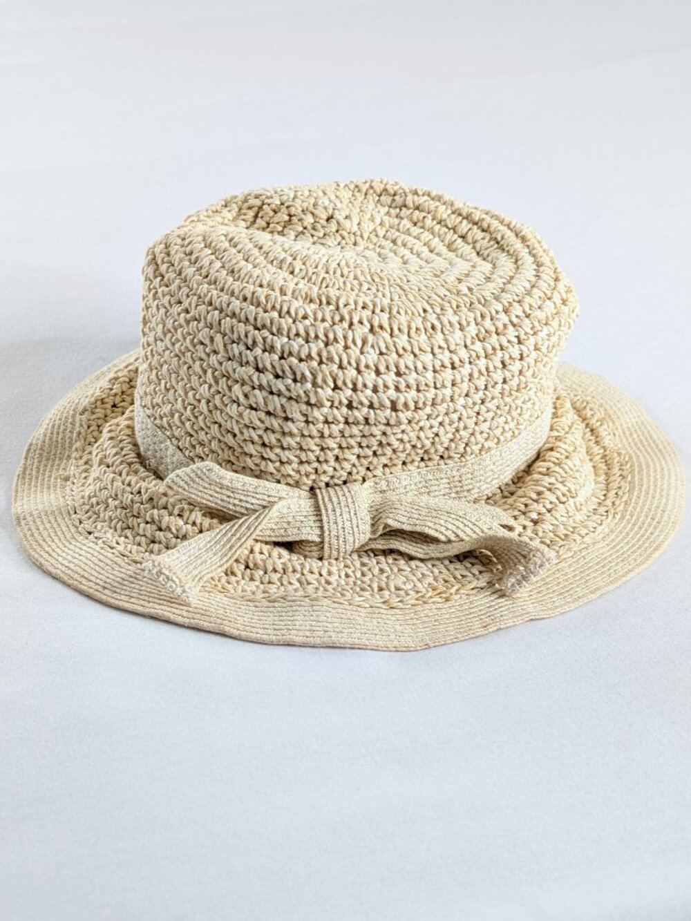 VTG Cream Tan Crochet Woven Bow Tie Knit Bucket Hat 90s Y2k